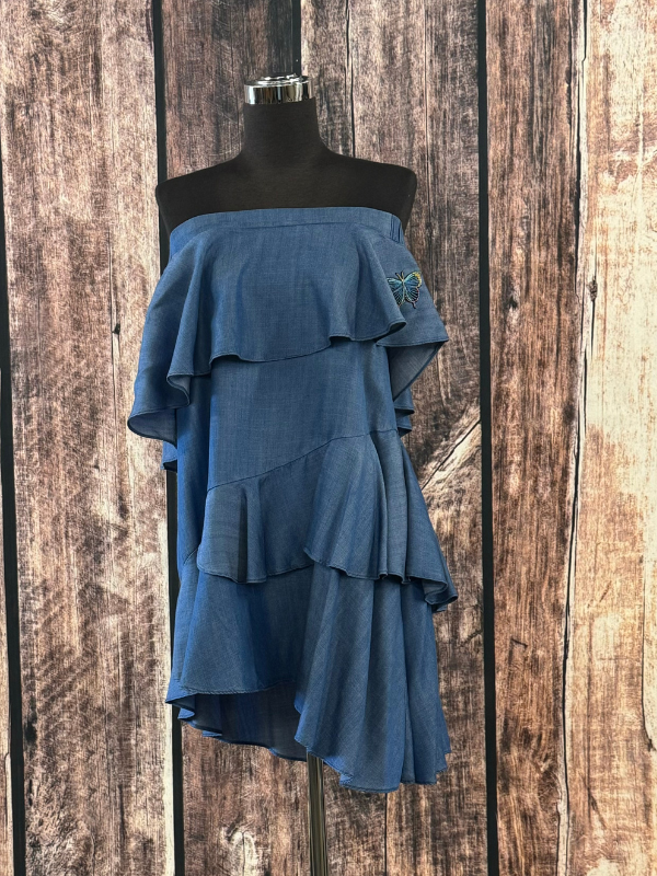 Off The Shoulder Top by Easel