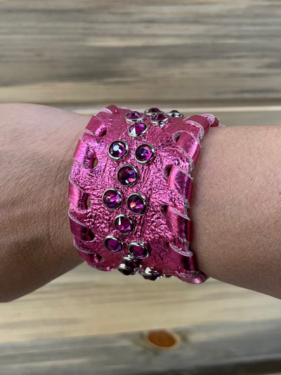 pink bracelet 