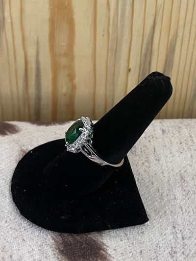 Emerald Green Flower Piece Size 9 Ring